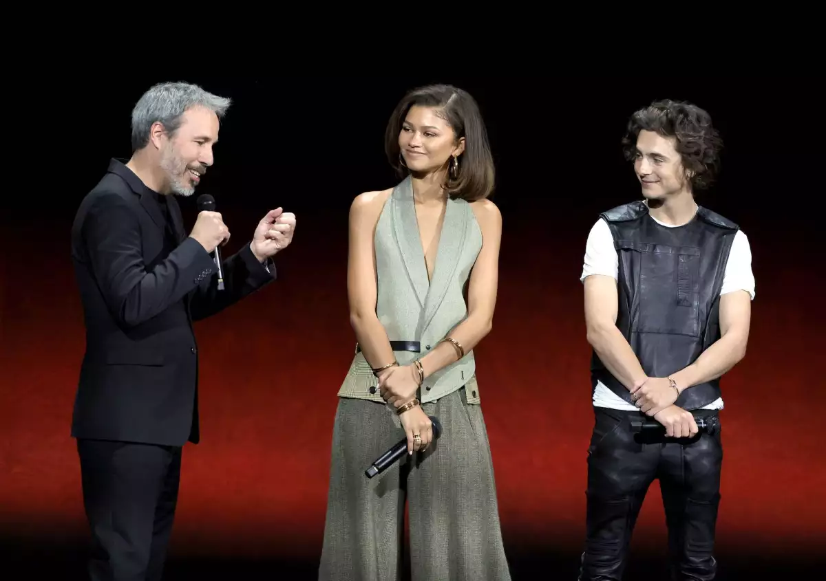 Denis Villeneuve, Zendaya y Timothée Chalamet durante la presentación del primer avance de Dune: parte 2.