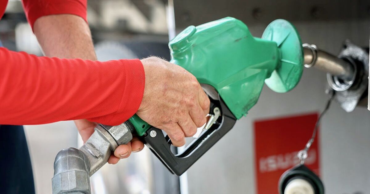 HACIENDA CORTA EL GRANO: GASOLINA PREMIUM SIN SUBSIDIO