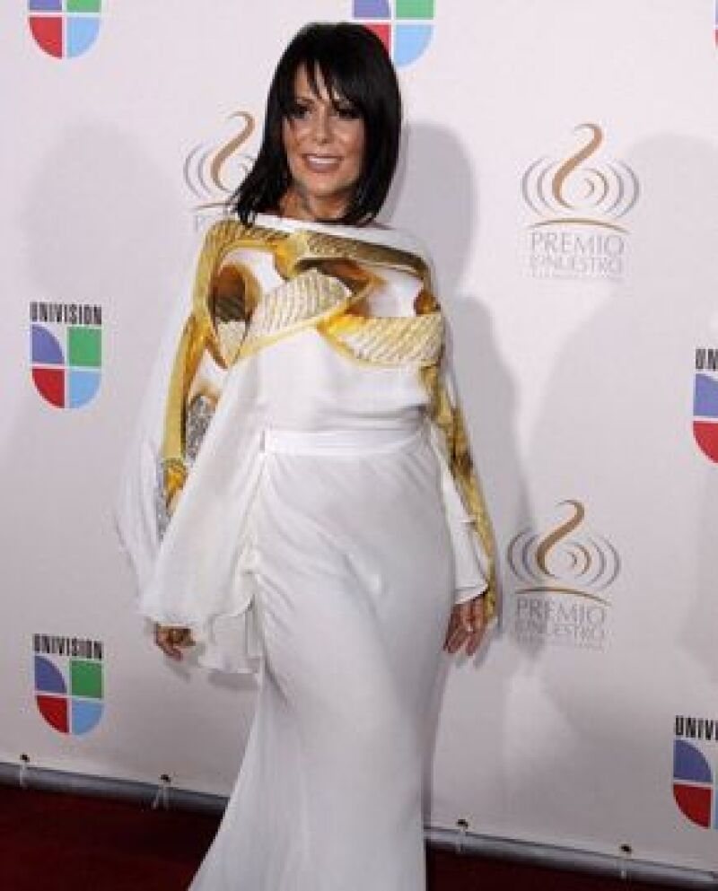 La cantante mexicana solicitó un amparo ante un juez para no ir a la cárcel contra cualquier orden dervidad por `delitos de orden común´.