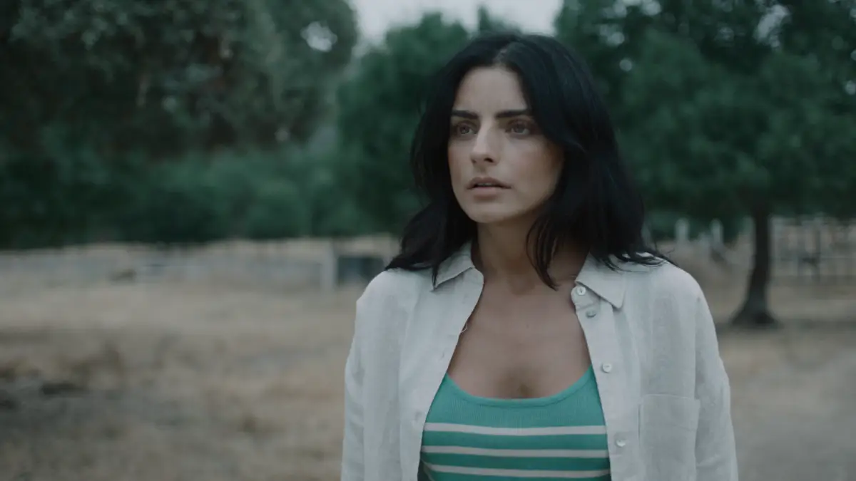 Aislinn Derbez deja la comedia y regresa al drama en Noche de Chicas
