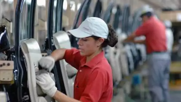 Nissan manufactura