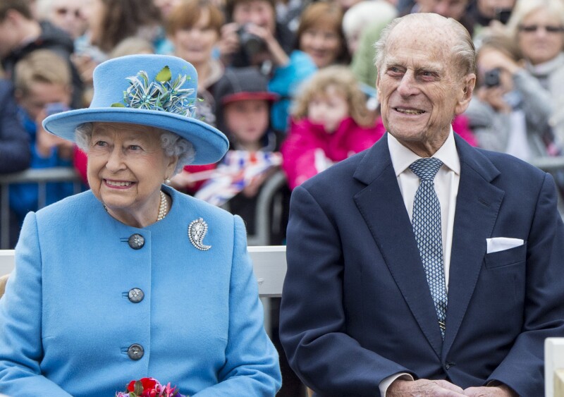 Detalles De La Fiesta De Aniversario De La Reina Isabel Ii Y El Principe Felipe