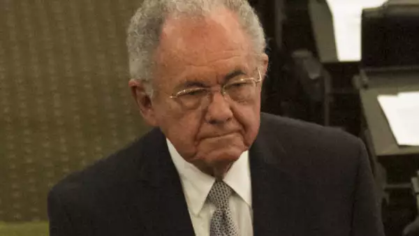 Javier Jim�nez Espri�, integrante del equipo de AMLO