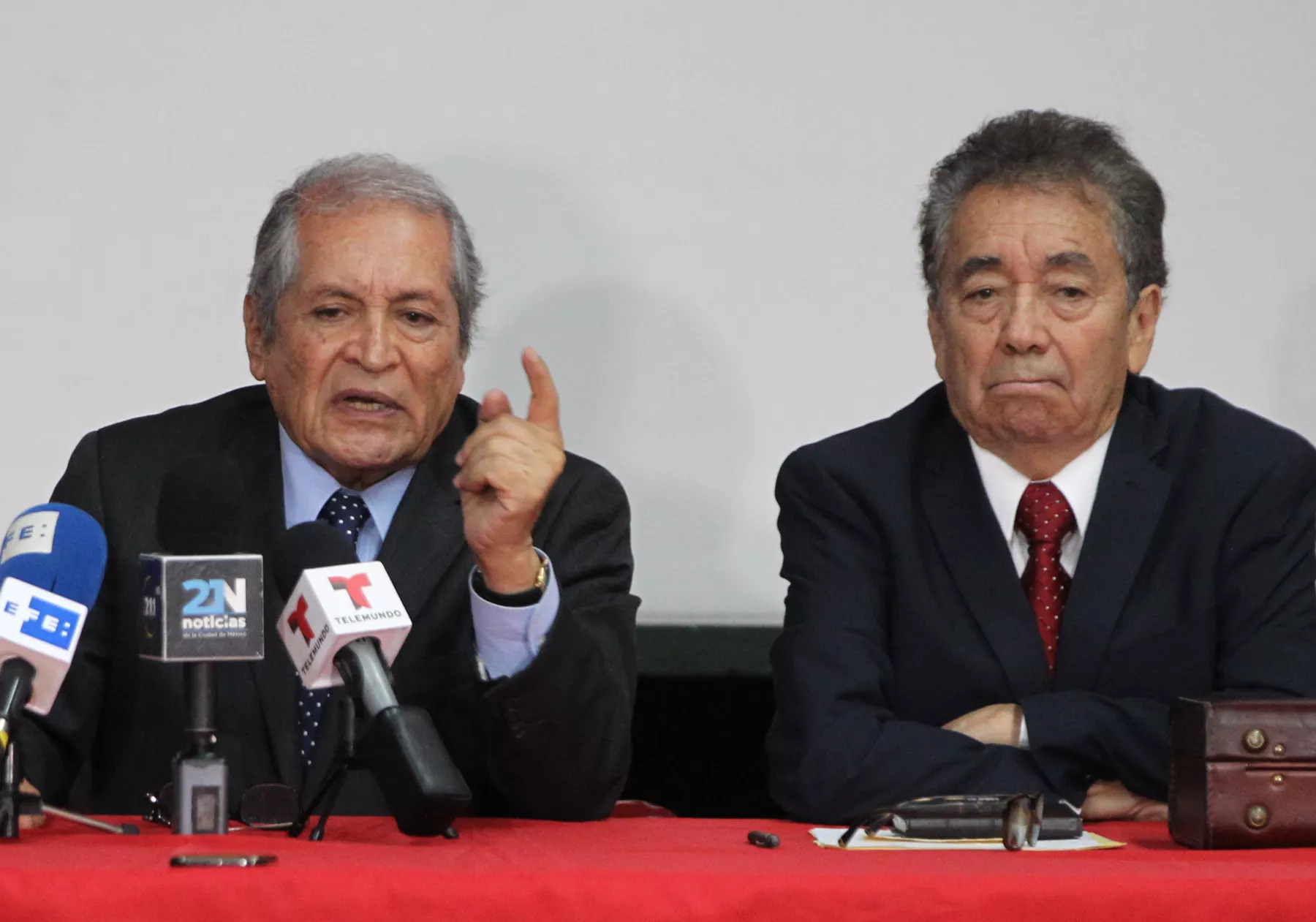 Abogados_Chapo-1.jpg