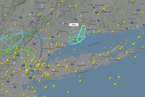 www.flightradar24.com