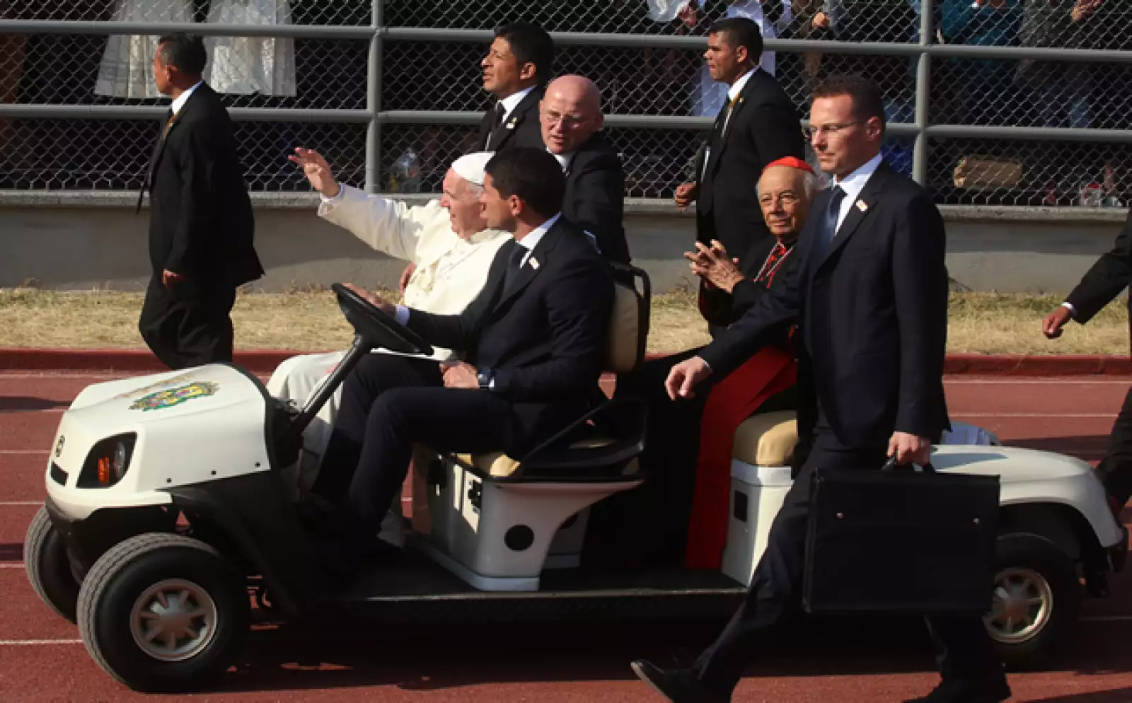 Dentro de la agenda de Francisco está la visita a la Catedral de Michoacán.