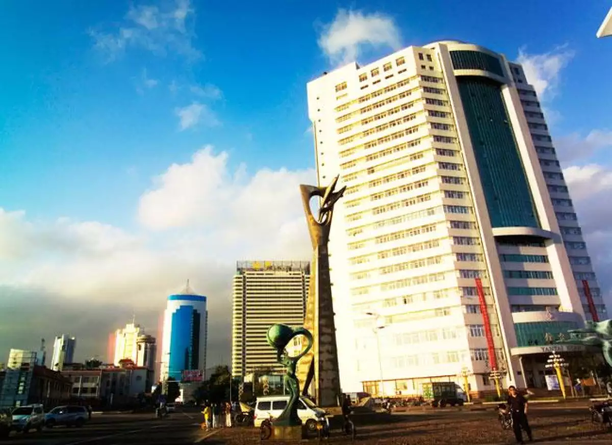 Yantai Shan Hospital, Shandong, China