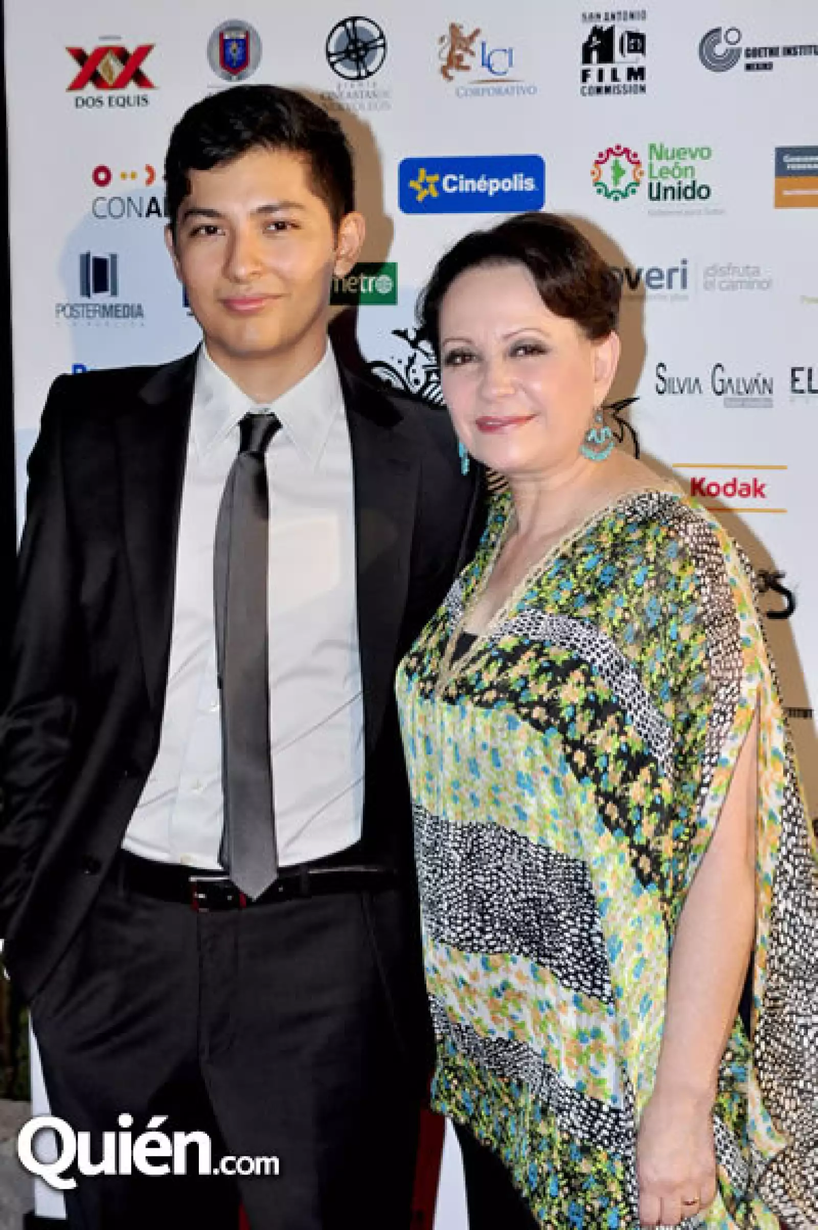 Alejandro y Adriana Barraza