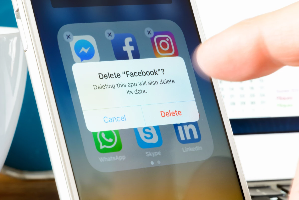 Estudio identifica casi 50 efectos nocivos por uso de Facebook, Instagram y Twitter