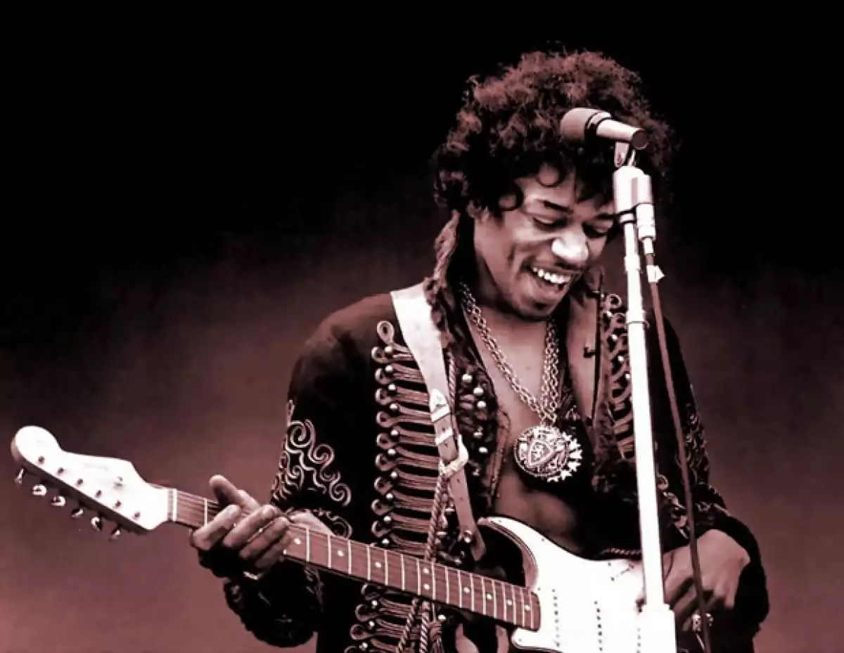 El músico supera a leyendas como Eric Clapton, Jimmy Page, Keith Richards, Jeff Beck y B.B. King.