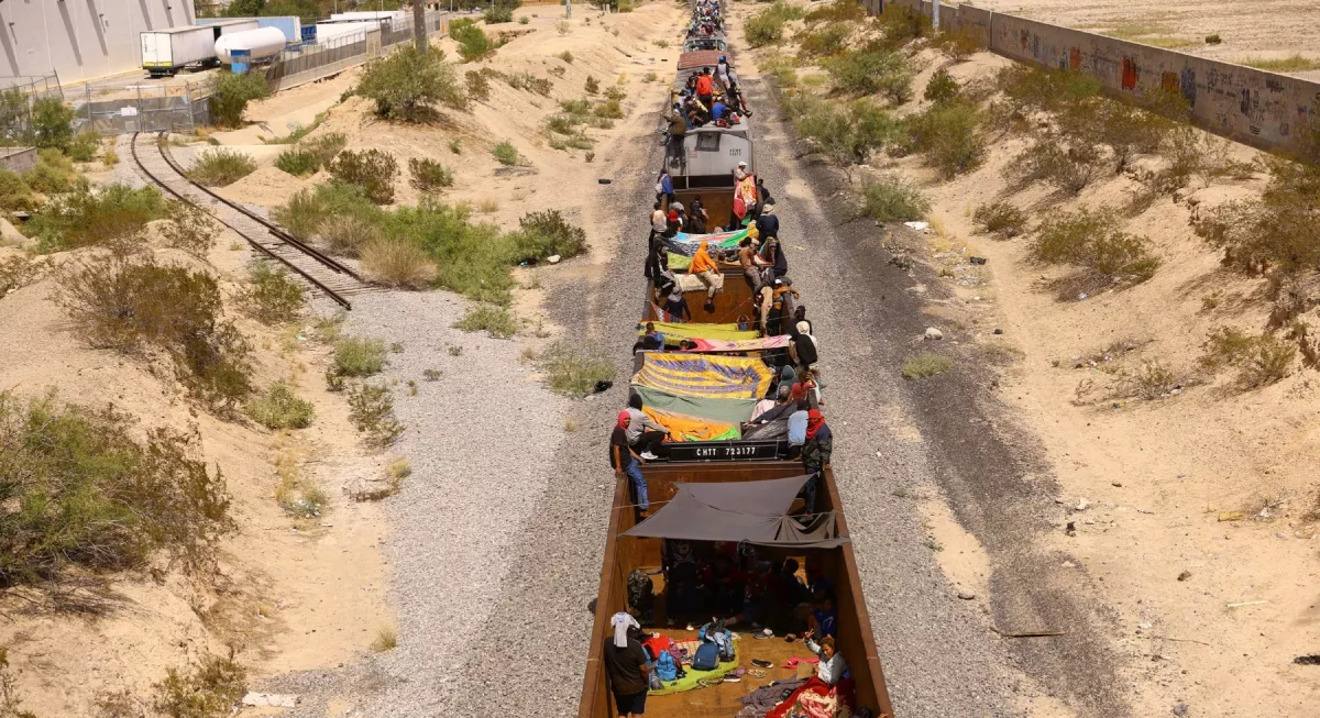 migrantes-tren-camino.jpg