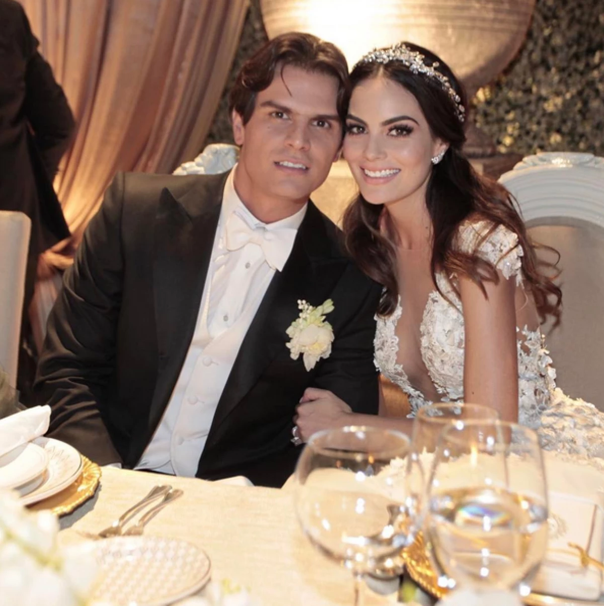Ximena Navarrete, Juan Carlos Valladares