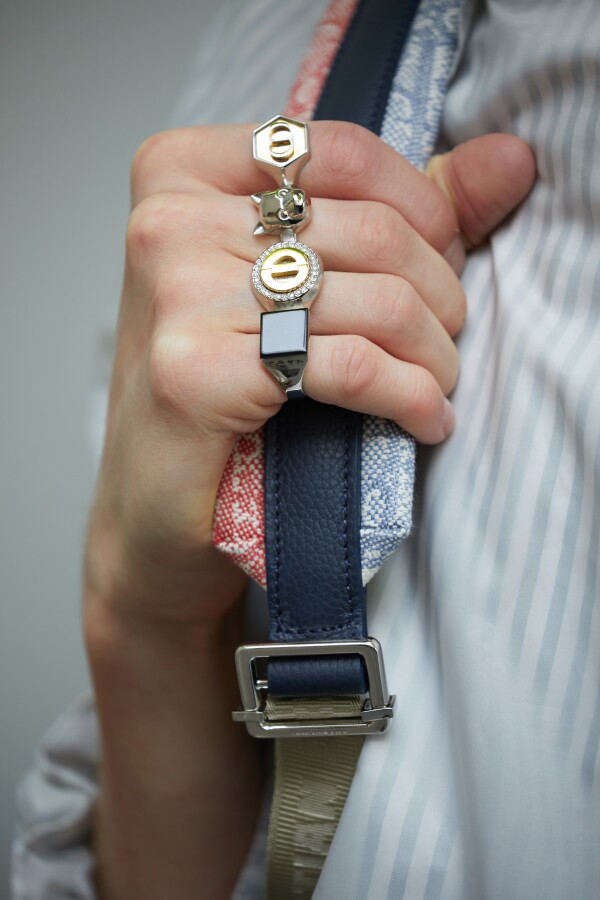 BACKSTAGE DIOR MEN SUMMER 2019 BY WINTER VANDENBRINK 41.jpg