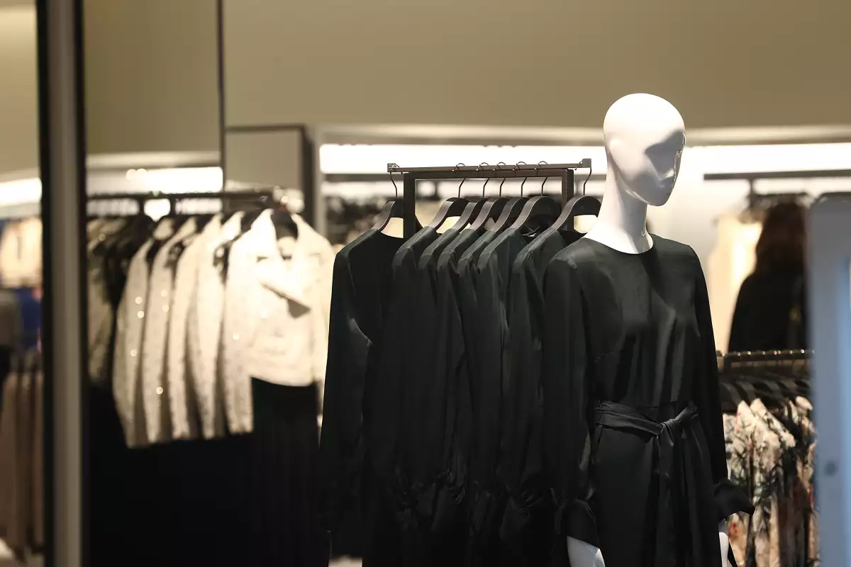 Zara reemplazará sus alarmas de plástico.