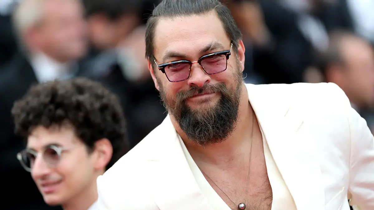 JASON-MOMOA-cambio-look-barba.jpg
