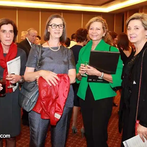 Carmen Robles,Marina Traulino,Elena González y Susana de Aneira