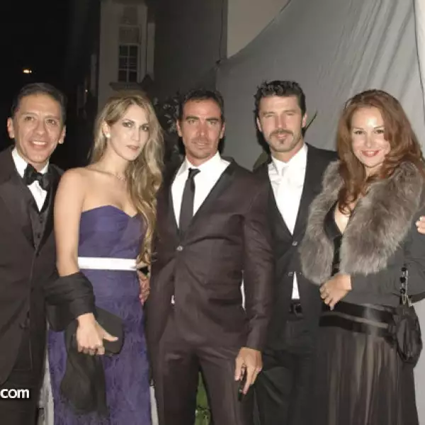 Giorgio y Vanessa Godínez, Eduardo Alatriste, Leonardo García y Carolina Campos