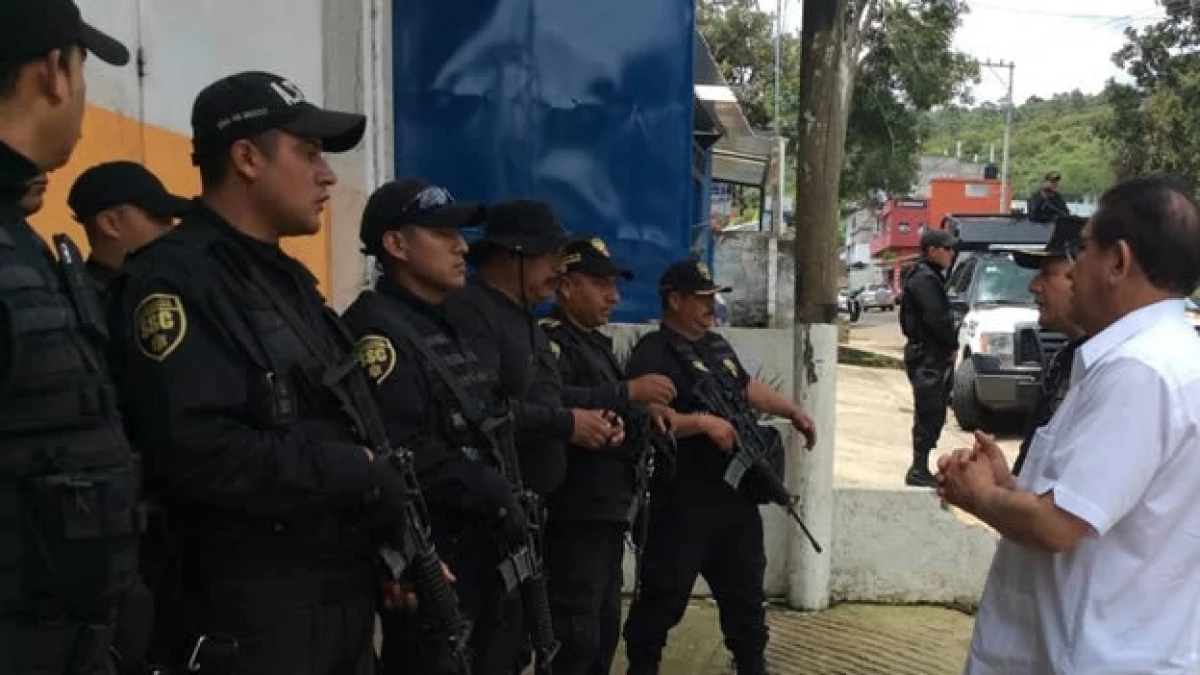 policias federales, estado de mexico, edomex, valle de bravo