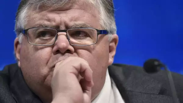Al aumento en la tasa de referencia que decidió Banxico se reflejará en mayores costos del crédito.