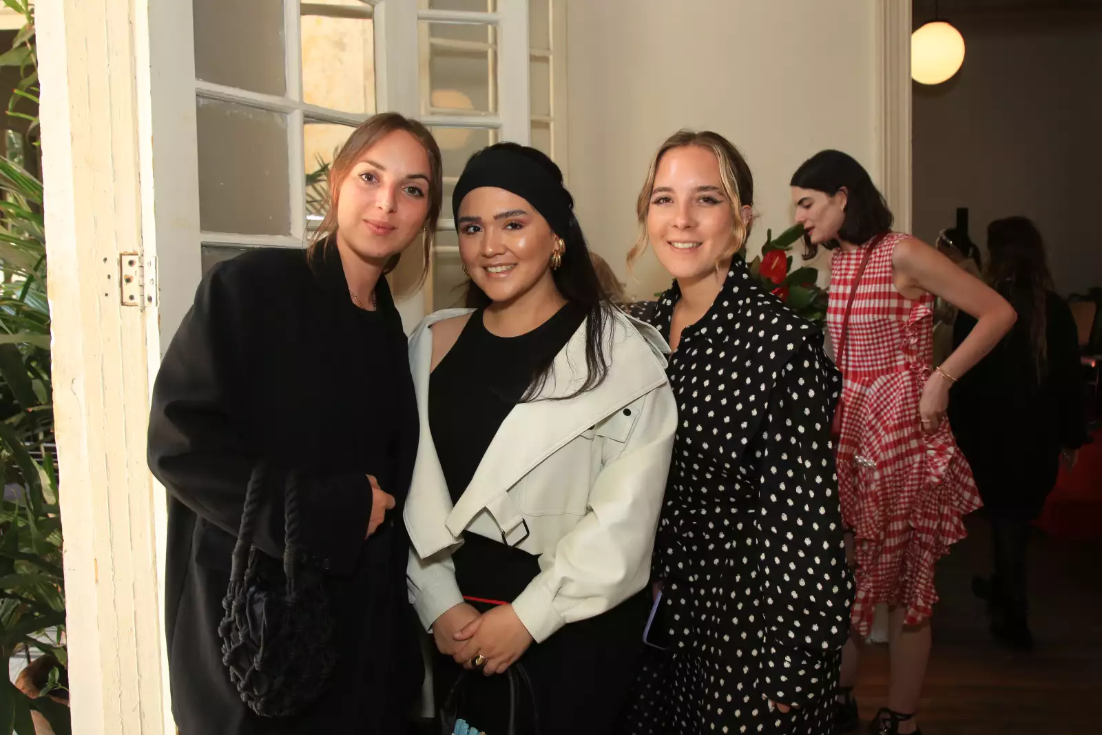 Alix Tual, Daniela Carrilo y Gabriela Landerreche