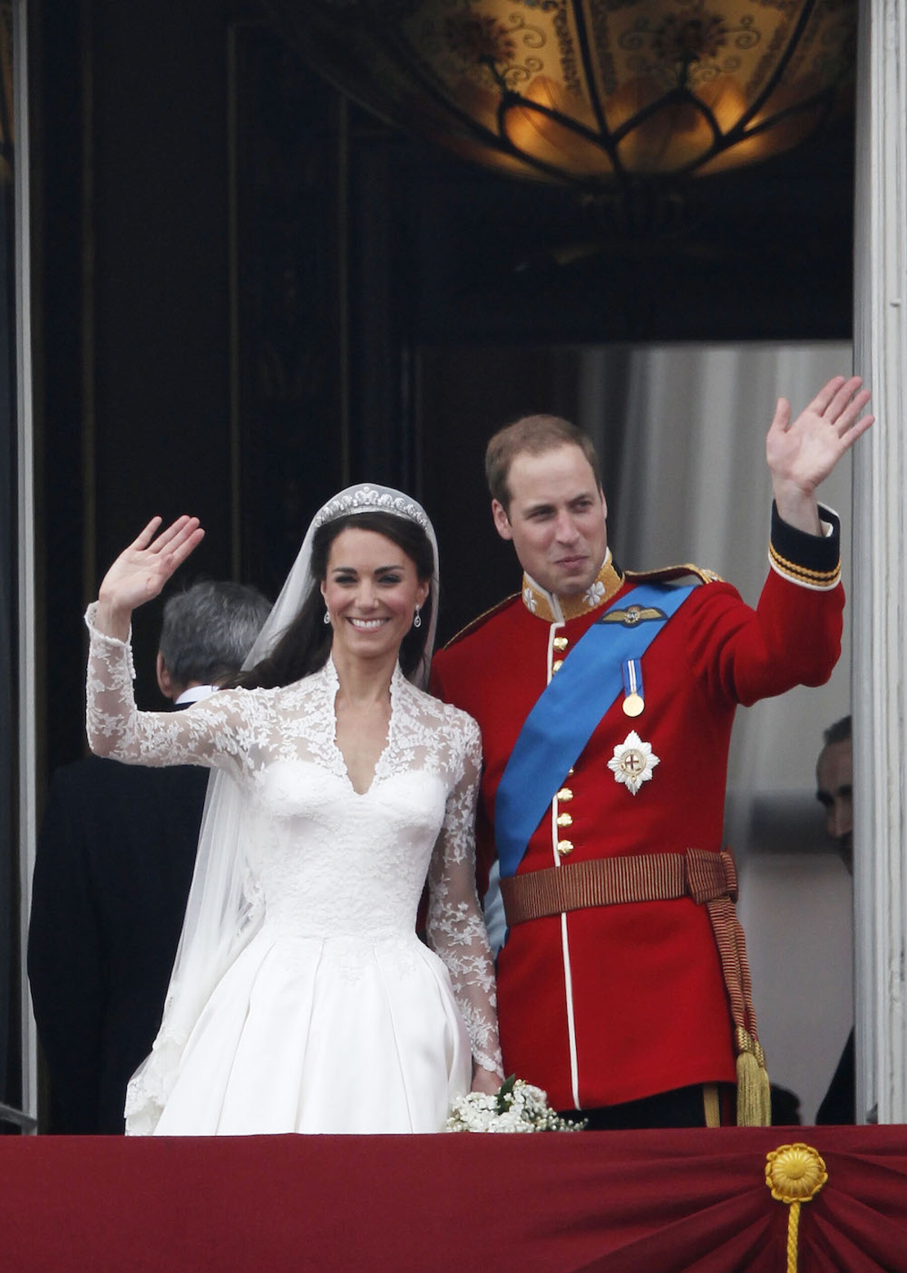 Los Detalles Que Hicieron Inolvidable El Vestido De Novia De Kate Middleton