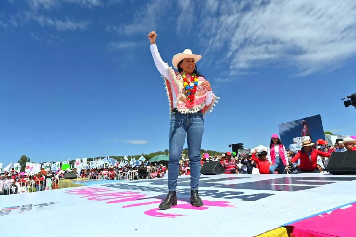alejandra-del-moraal-edomex.jpg