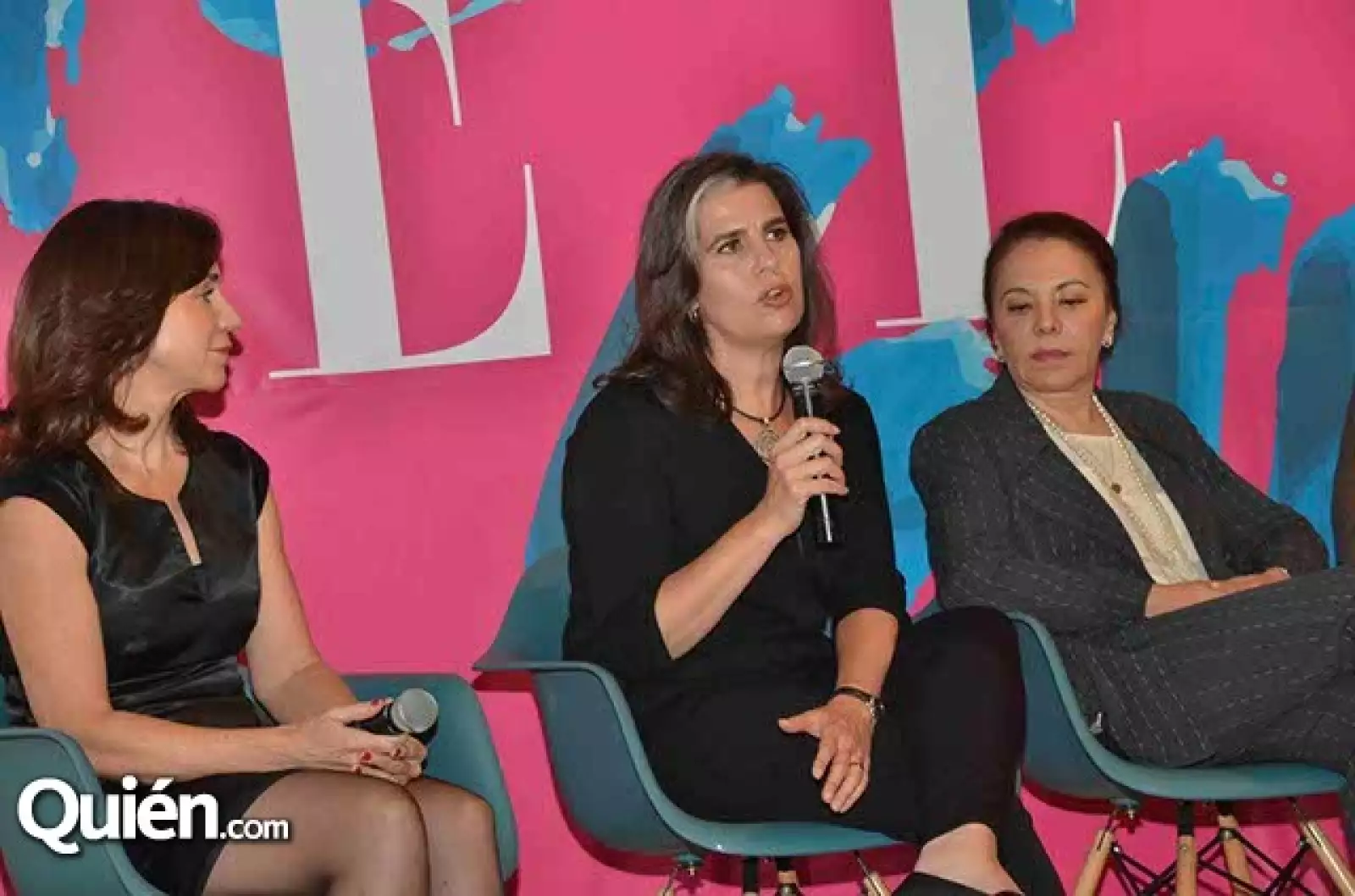 Magdalena Ferrera,Karen Ovseyevitz y Nora Villafuerta.