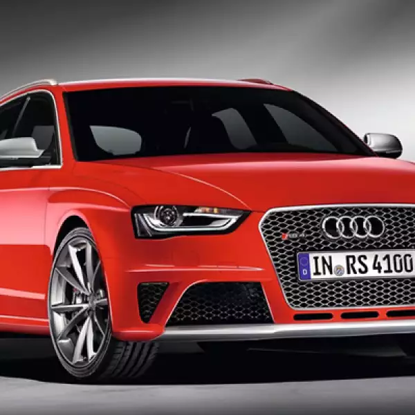 Como es tradición en Audi, las “vagonetas” son llamadas Avant y esta promete ser una de las más rápidas hasta ahora gracias al motor V8 de 4.2L, capaz de producir 450 caballos de fuerza.