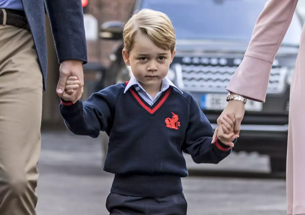 Príncipe George primer día de clases