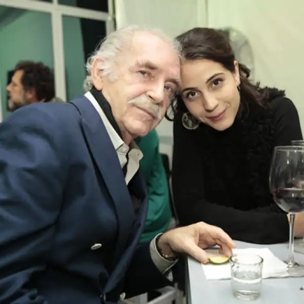 Cassandra Ciangherotti y su papá, Fernando Luján.