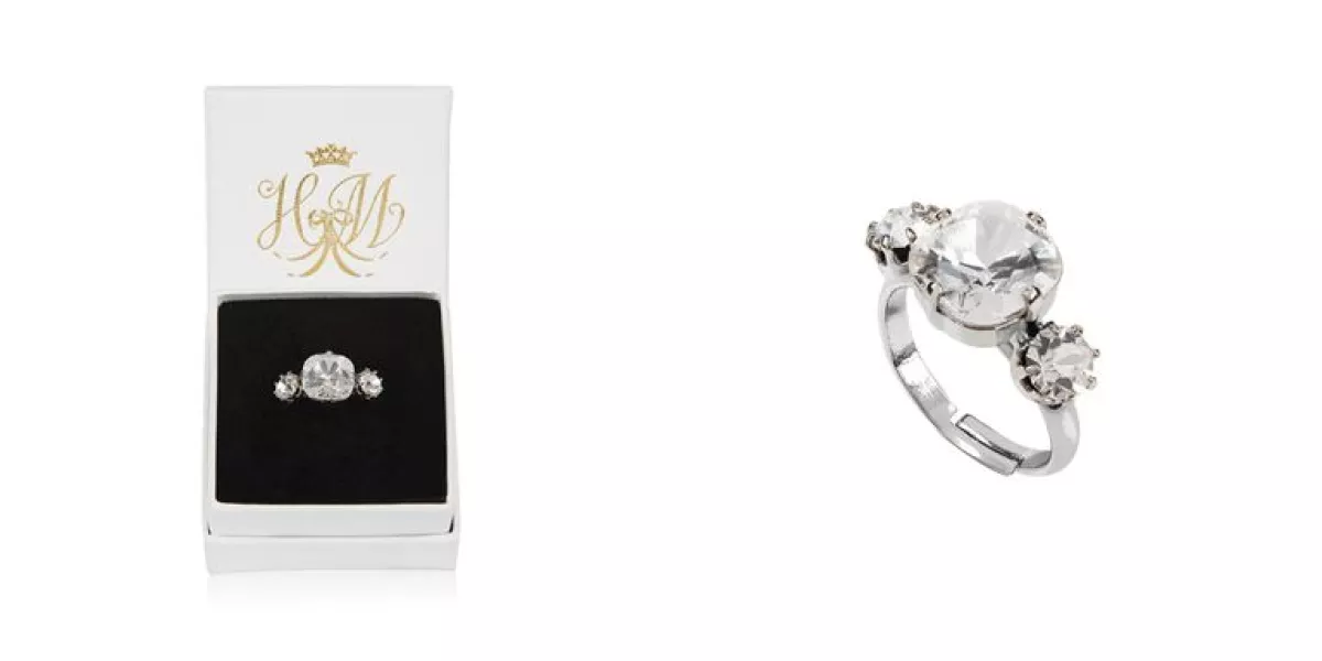 meghan-ring-1537954331