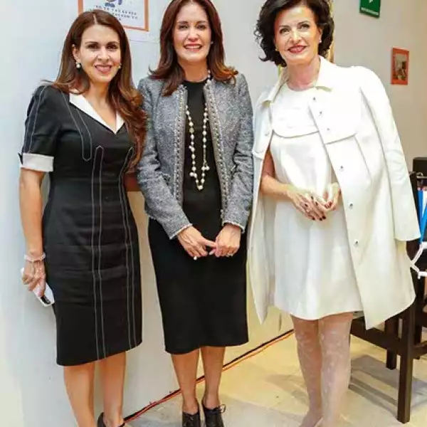María Carolina Viggiano,Guadalupe Romero de Olvera y Gaby Vargas.
