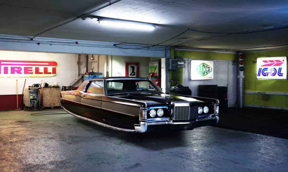 Lincoln Continental