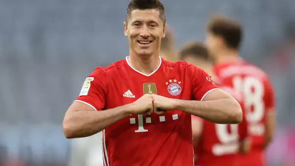 barcelona-hace-oferta-lewandwoski