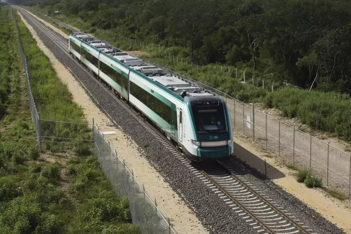 Derechos y obligaciones del Tren Maya pasan de Fonatur al Ejército
