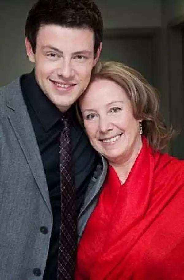 Ann McGregor, madre del protagonista de "Glee" quien fuera encontrado muerto en un hotel de Canadá a mediados de julio, rompe el silencio en las redes sociales tras la pérdida de su hijo.