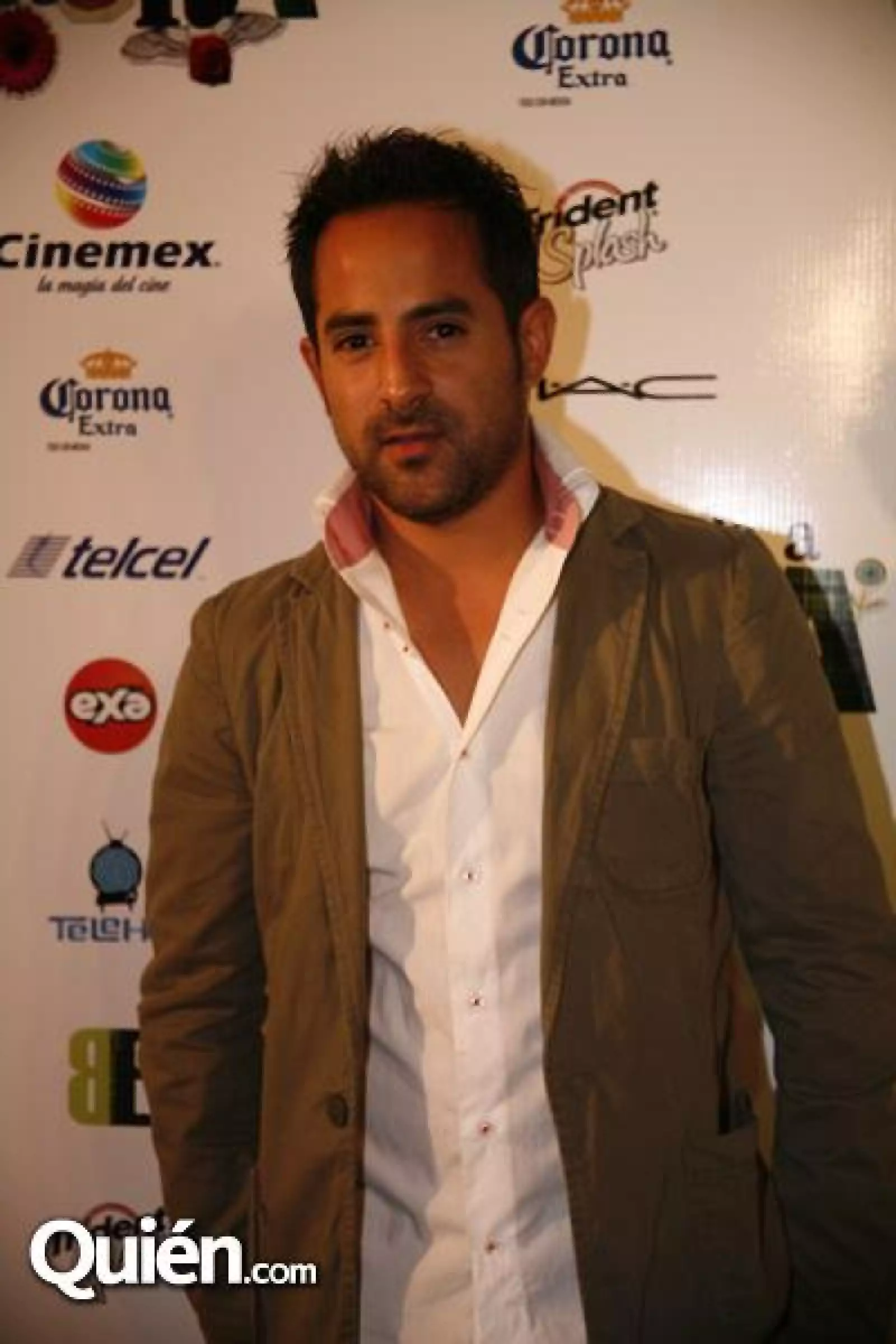 Alfombra  Te presento a Laura