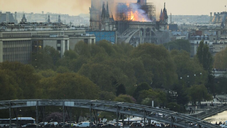 Incendio Notre Dame-11