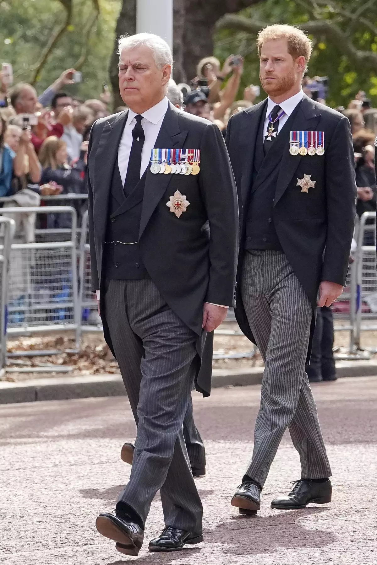 The Coffin Carrying Queen Elizabeth II Is Transferred From Buckingham Palace To The Palace Of Westminster