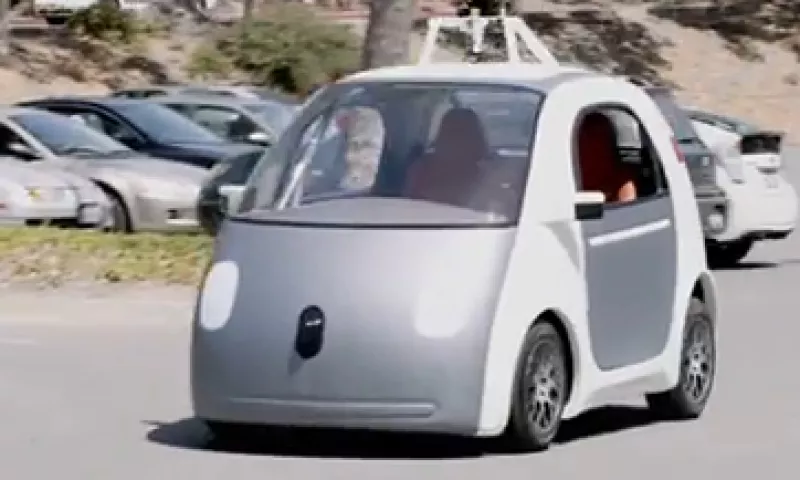 Los autos sin copiloto de Google tendrán un tope de velocidad máxima de 40 kilómetros por hora. (Foto: Tomada de Google)