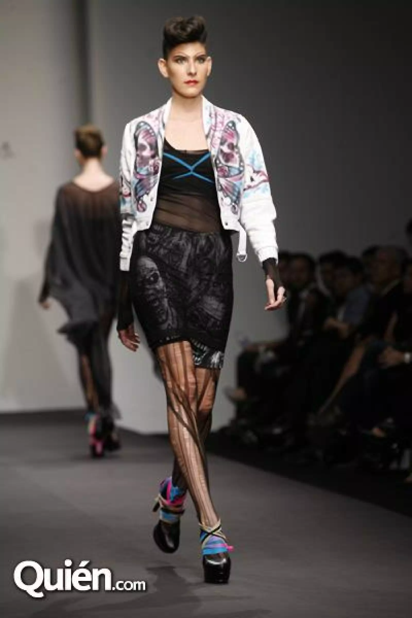 MBDF Pasarela Contempo Busca