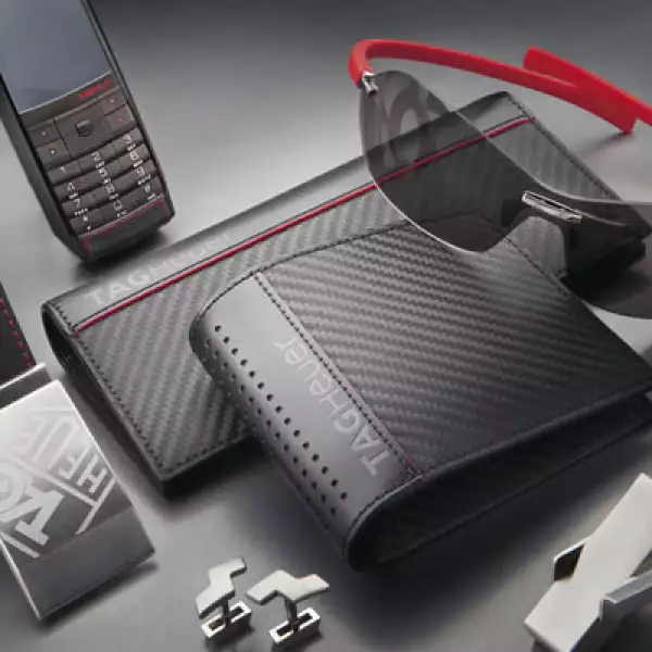 La tercera colección tiene por nombre ‘Automobile Collection’, que es un homenaje a la Fórmula 1 y a la serie Link.