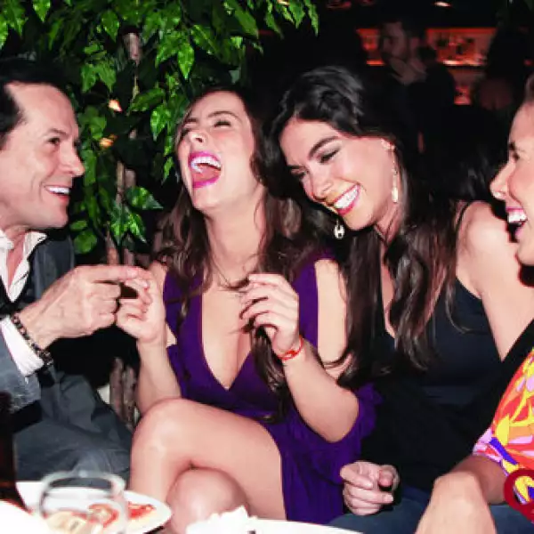 Juan José Origel, Claudia Lizaldi, Alma Saldaña, Lisette Saenz