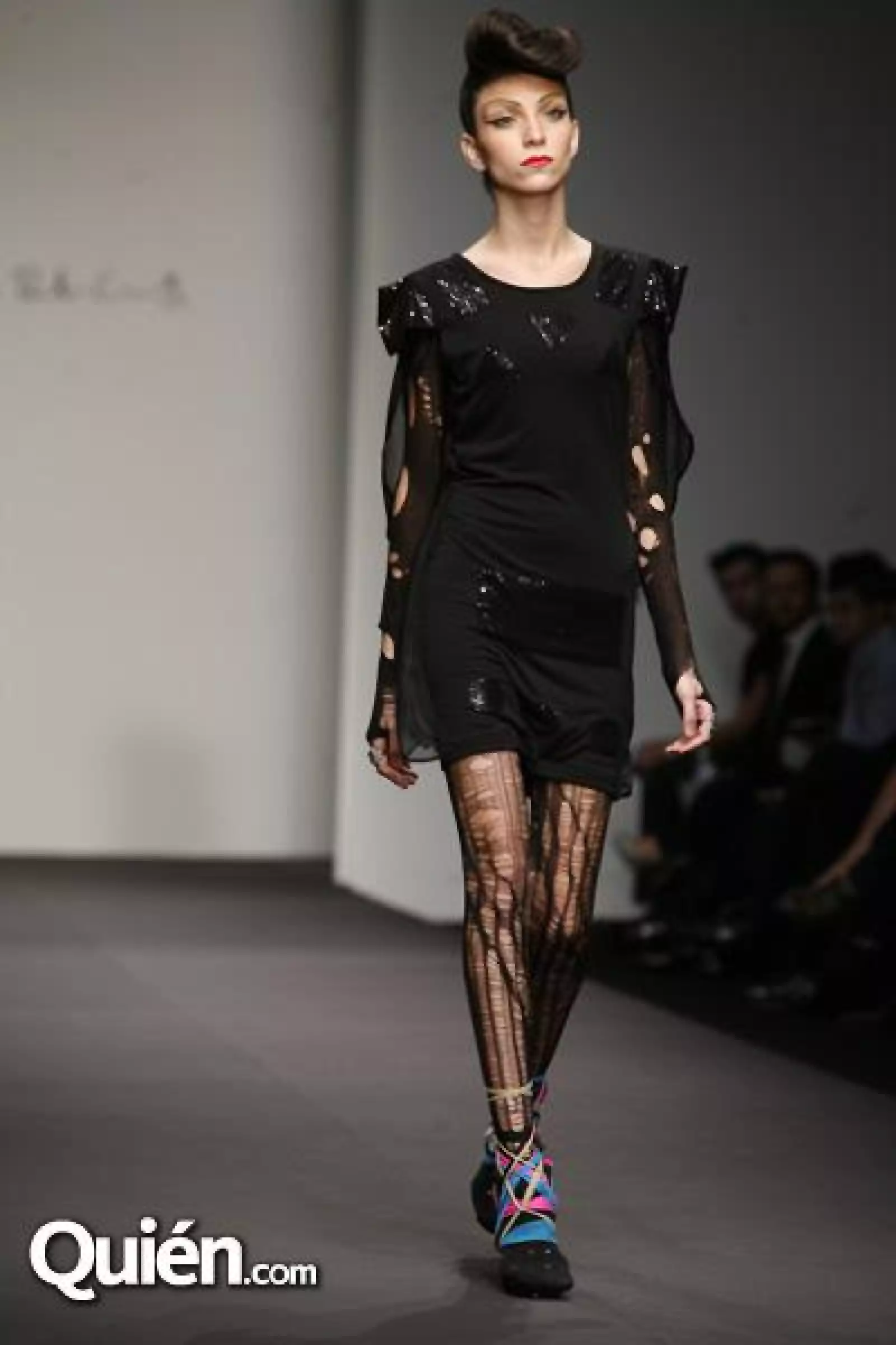 MBDF Pasarela Contempo Busca