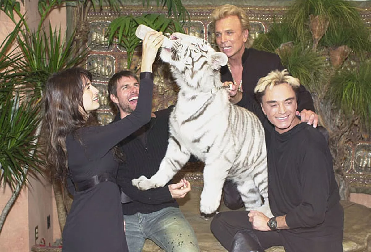 Penelope Cruz, Tom Cruise,  Siegfried Fischbacher y Roy Horn
