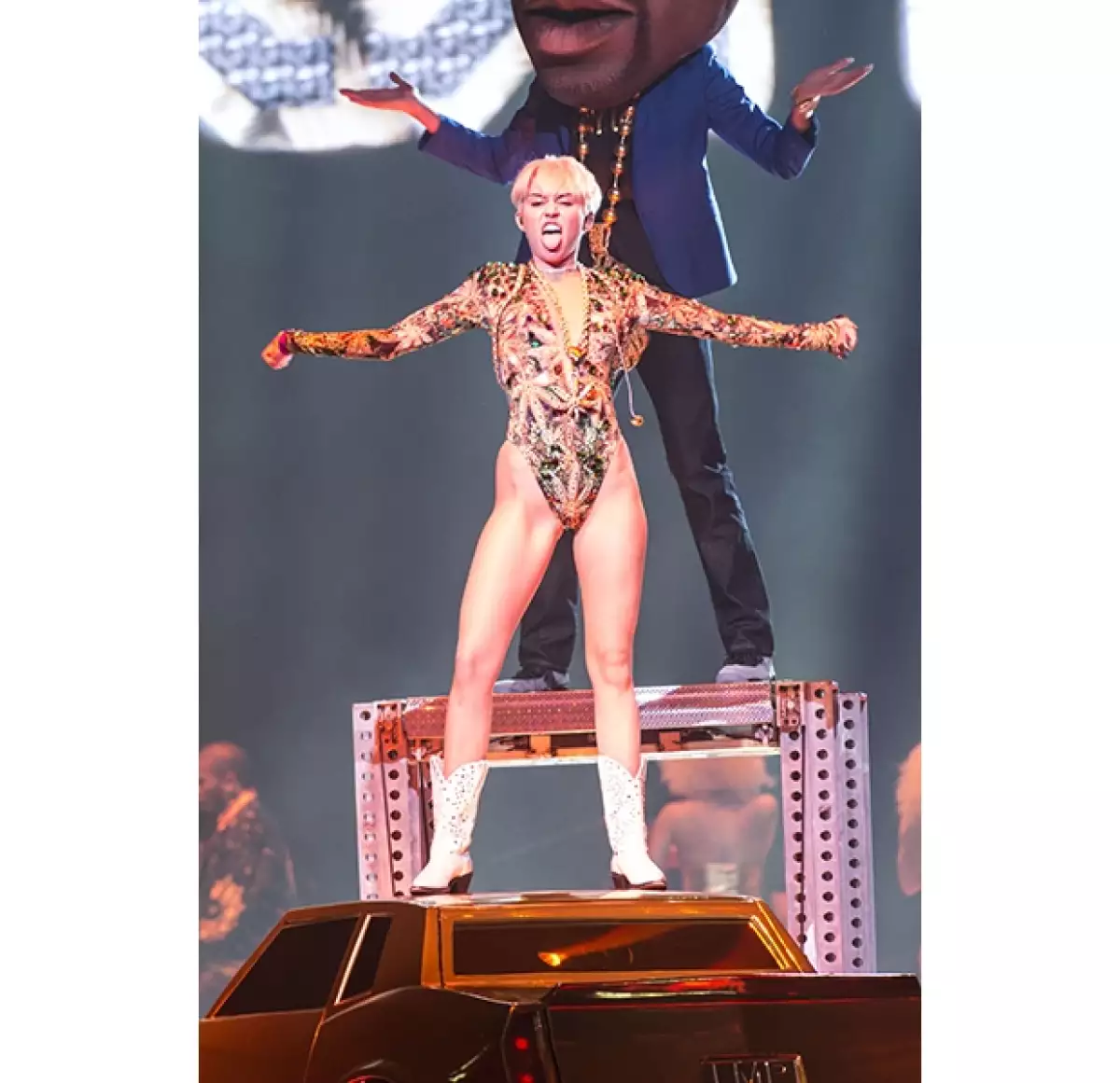 Su actitud y su vestuario, la combinación perfecta para generar polémica.