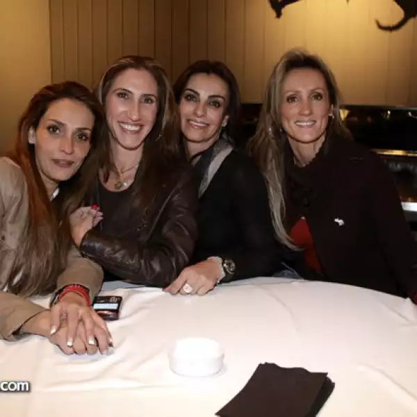Veróniva Castap,Jenny Torreis,Margot Buzali,Elizabeth Feixas
