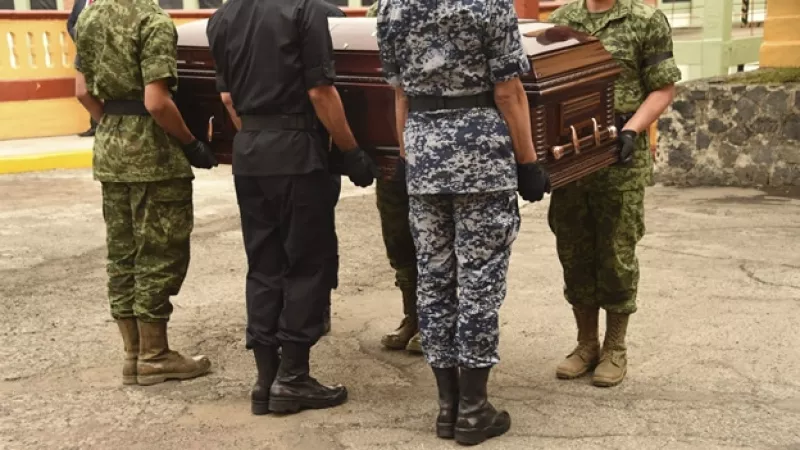 Homenaje a militares