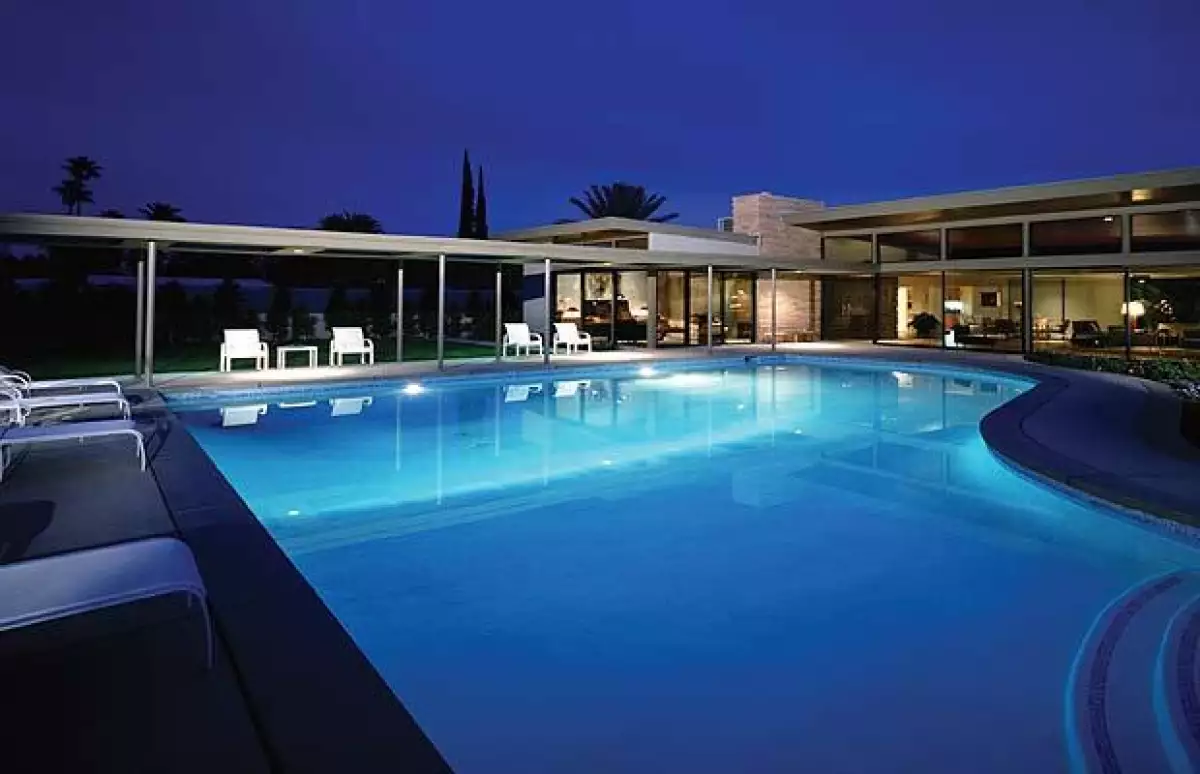 El actor, su pareja y su hija pasaron unos días en la residencia de vacaciones que Sinatra tenía en Palm Springs.