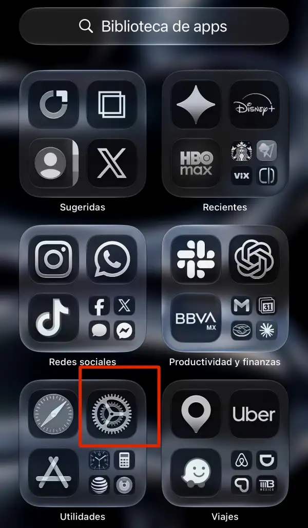 Pantalla general de aplicaciones del iPhone. El recuadro señala el apartado de configuración.